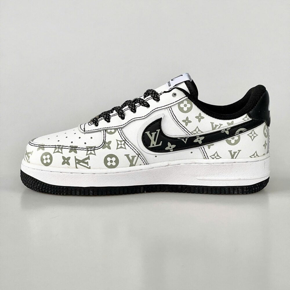 Louis Vuitton x Nike Air Force 1 Monogram Black Edition (Custom)